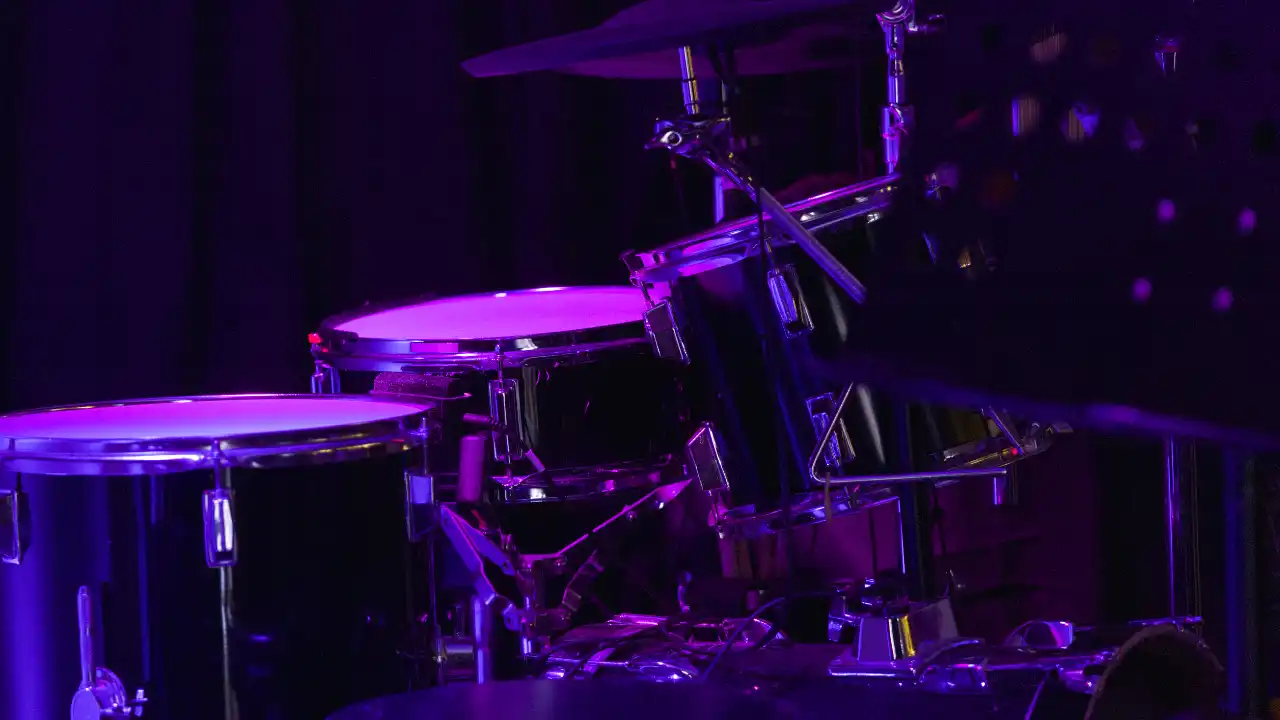 BAteria na Academia Musica Bloom em lisboa Palco